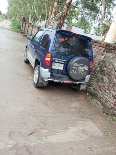 Mitsubishi Pajero Mini 1998
