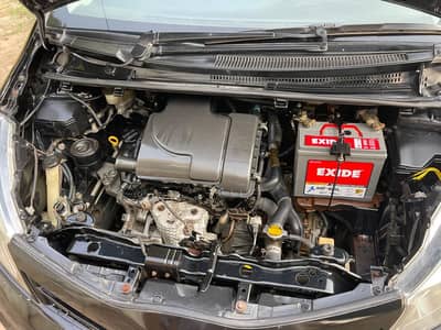 Toyota Vitz 2014