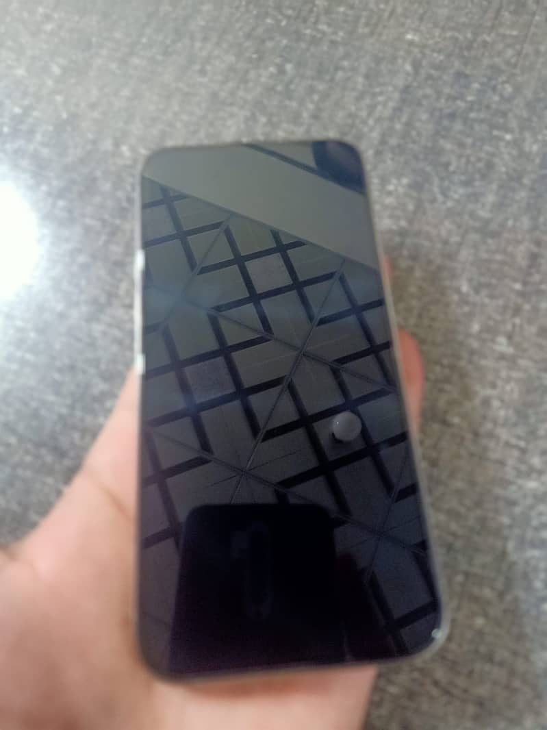 Apple iPhone 15 Pro Max 1