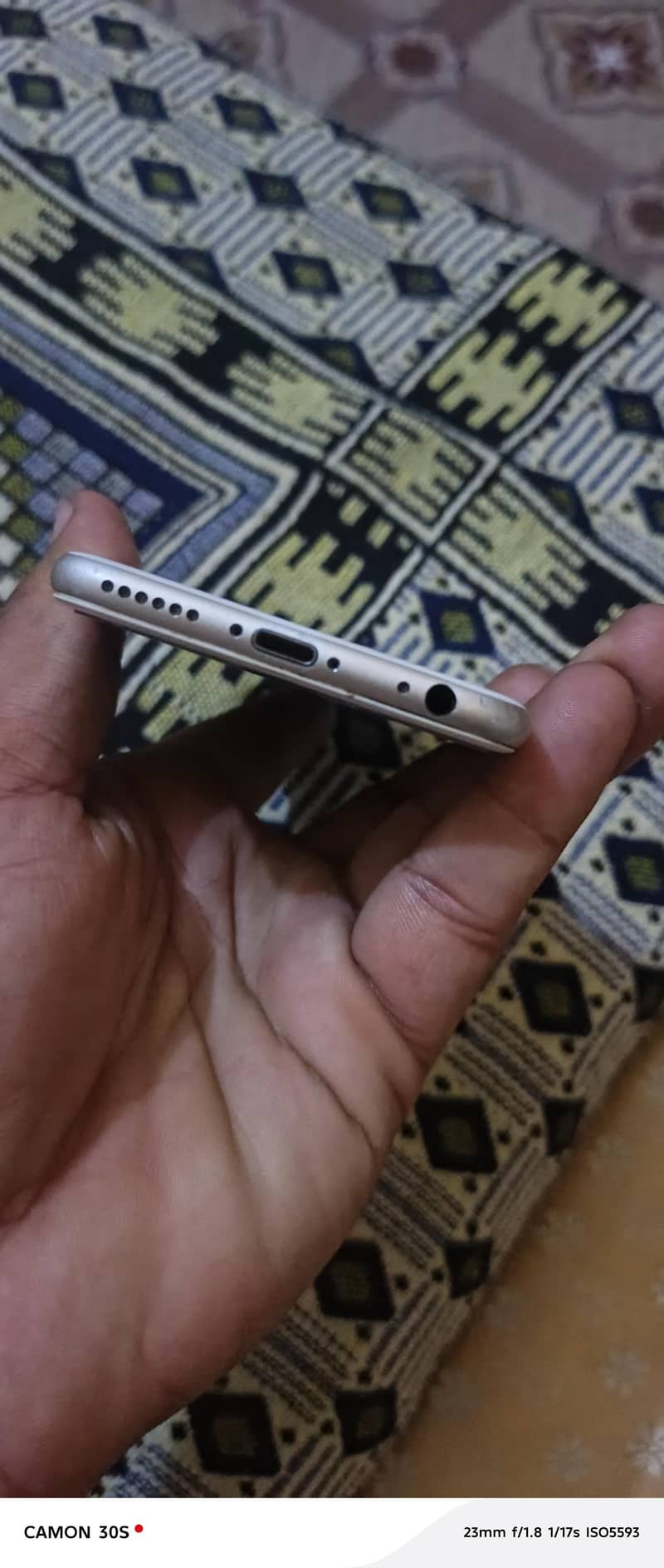 Apple iPhone 6 Plus 4