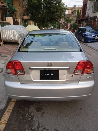 Honda Civic EXi 2003