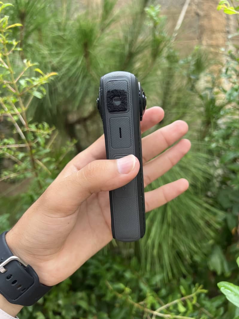 Insta 360 X4 6