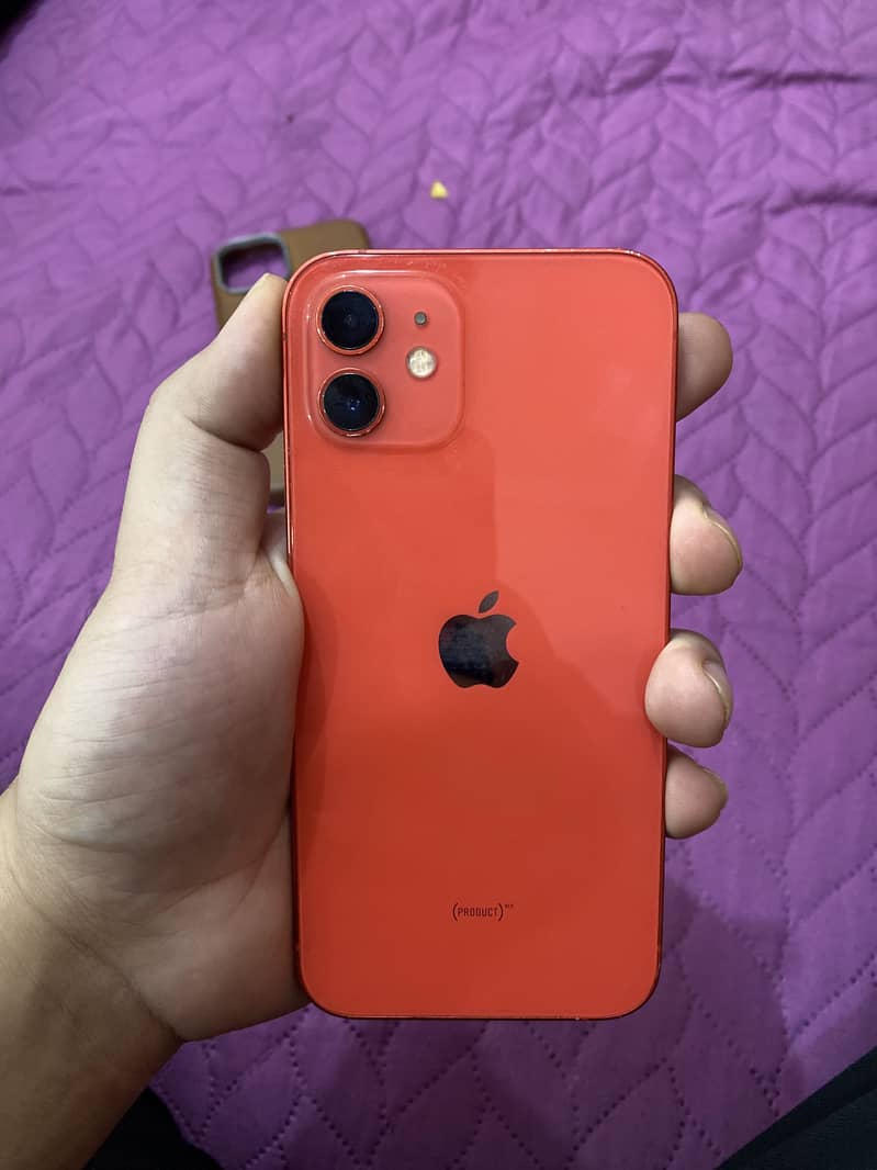 Apple iPhone 12 1