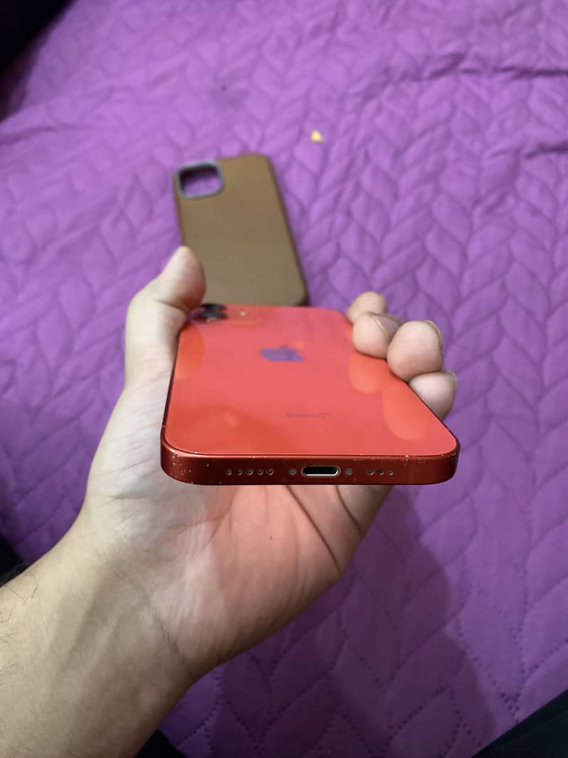 Apple iPhone 12 3
