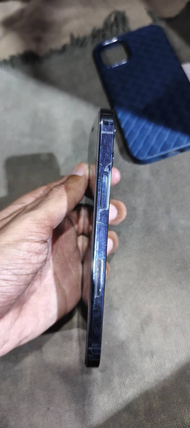 Apple iPhone 12 Pro 3