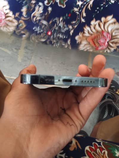 Apple iPhone 12 Pro