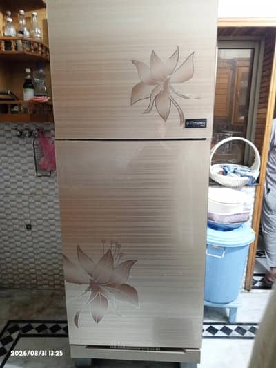 Kenwood Persona Series Refrigerator / Freezer – Excellent Condition