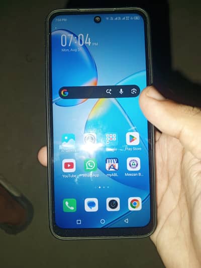Infinix Hot 12