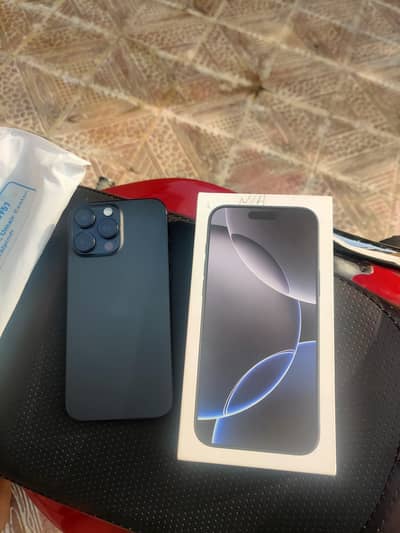 Apple iPhone 16 Pro Max