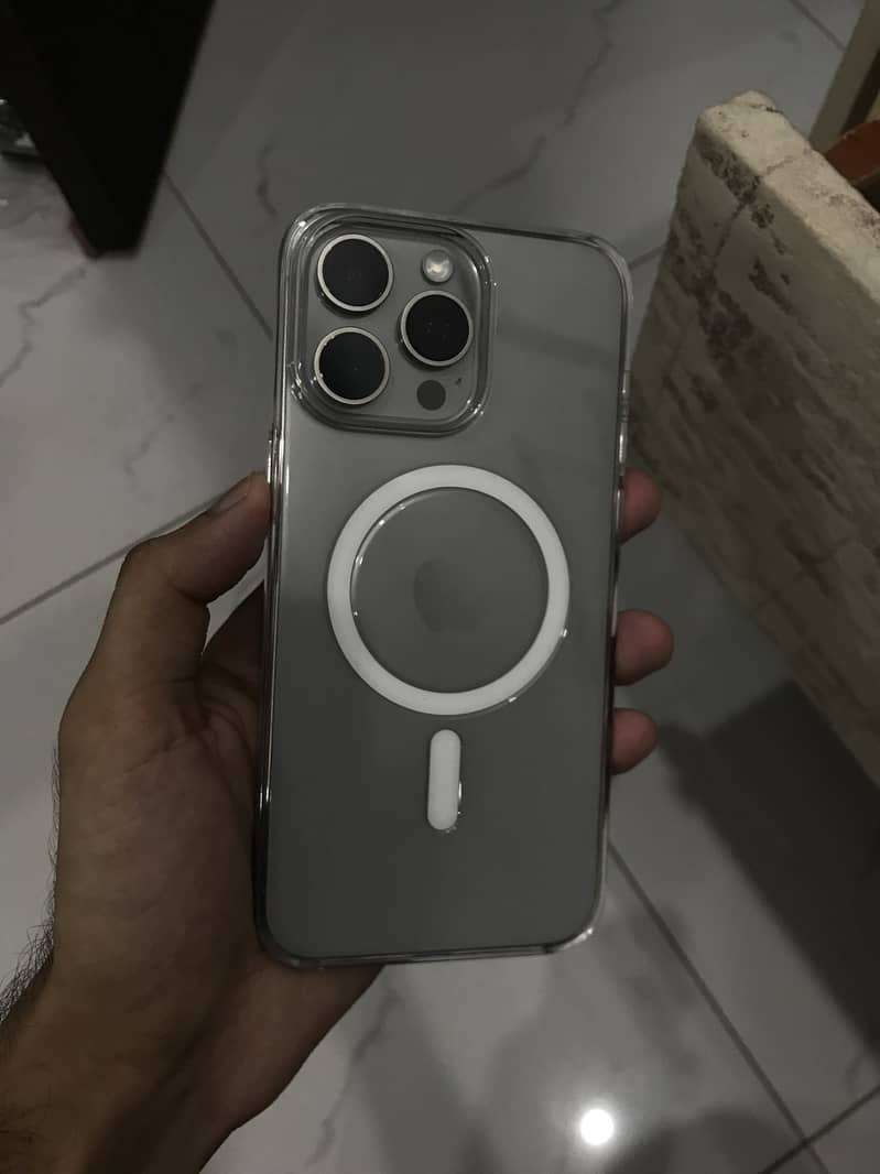 iphone 15 pro max cases 4