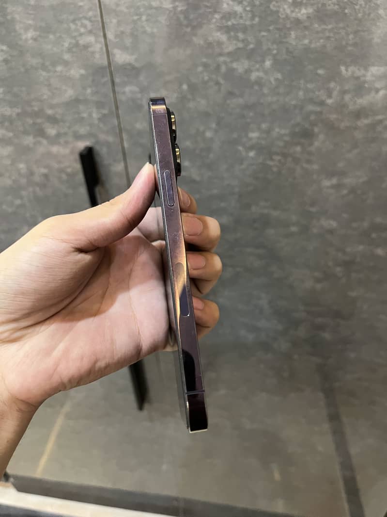 Apple iPhone 14 Pro Max 3