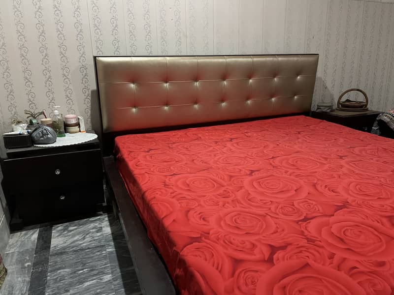 Low profile bed 2