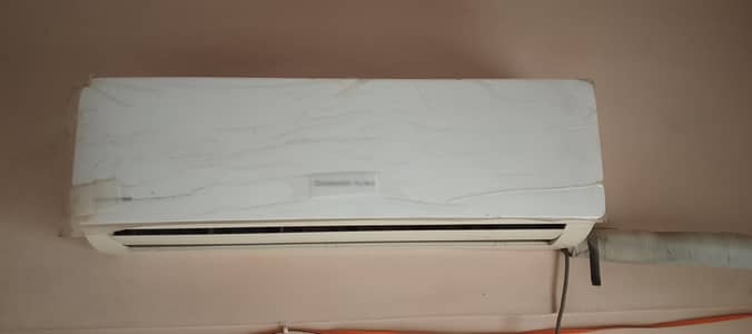 Changhong Ruba 1.0 Ton Split AC – Excellent Working Condition