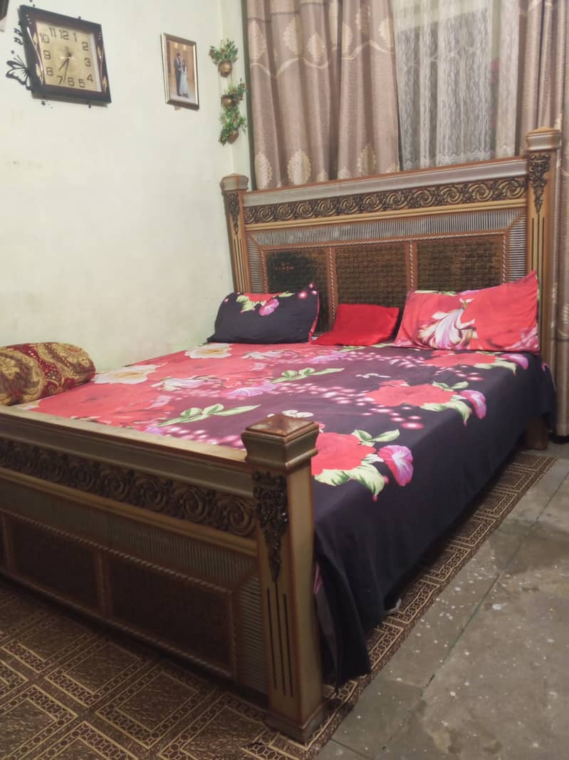 bed set with side tables 2