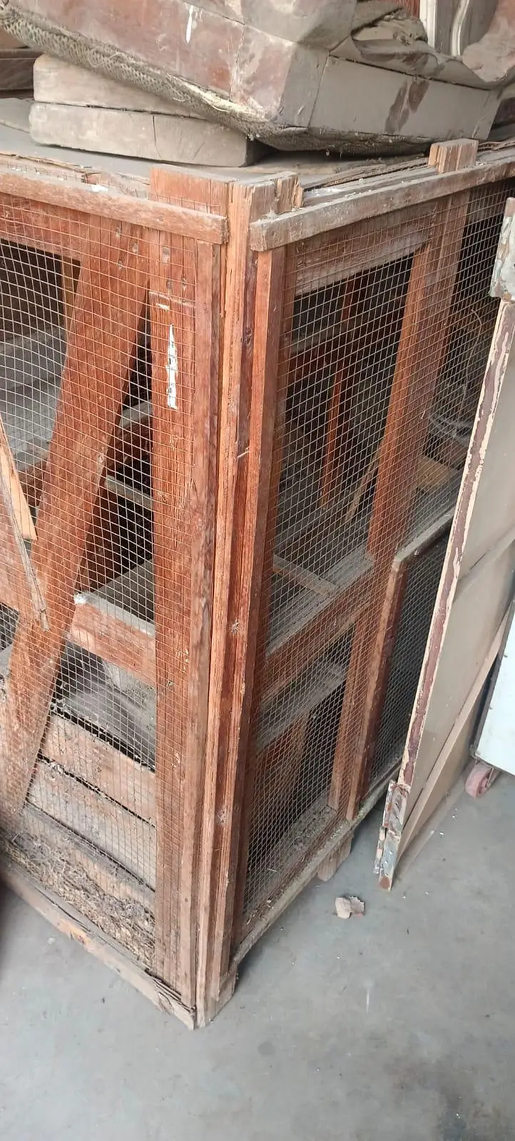 hen cages — photo 7