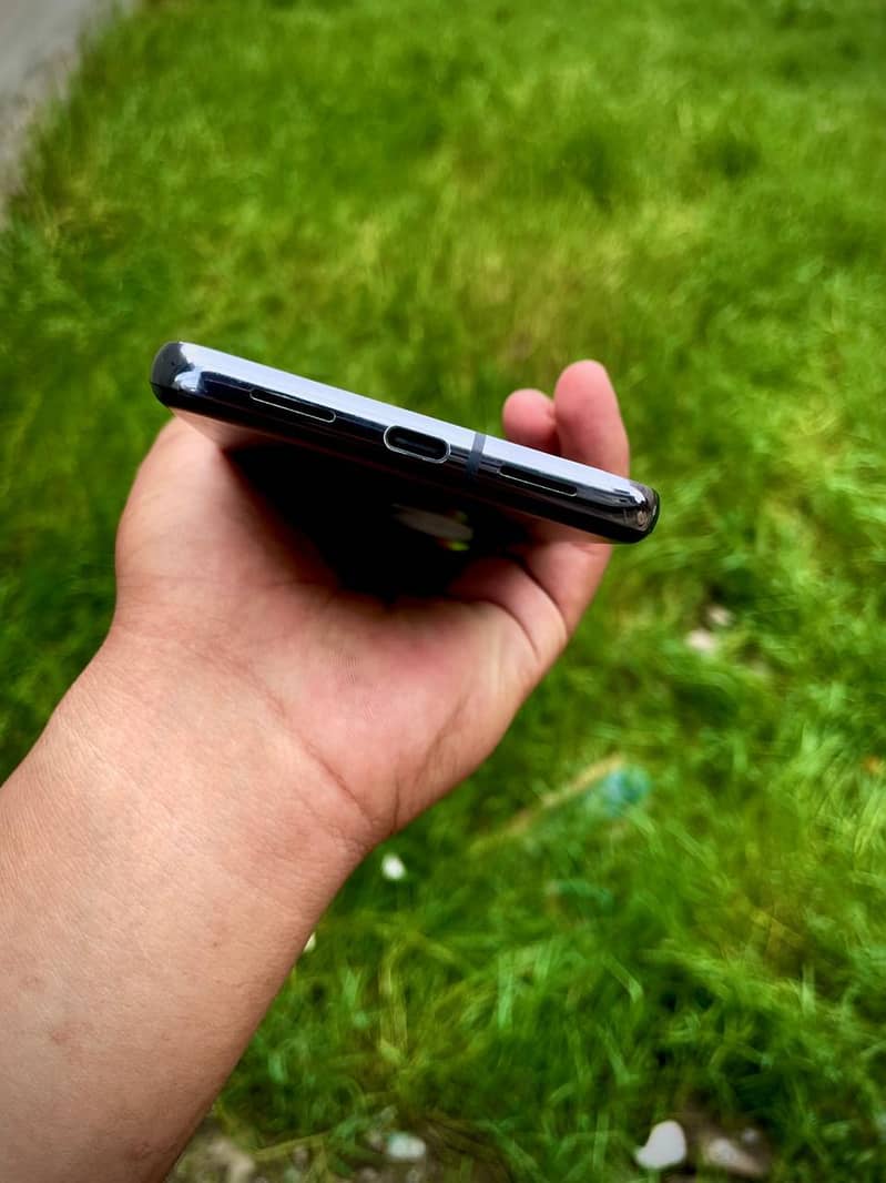Google Pixel 8 Pro 4