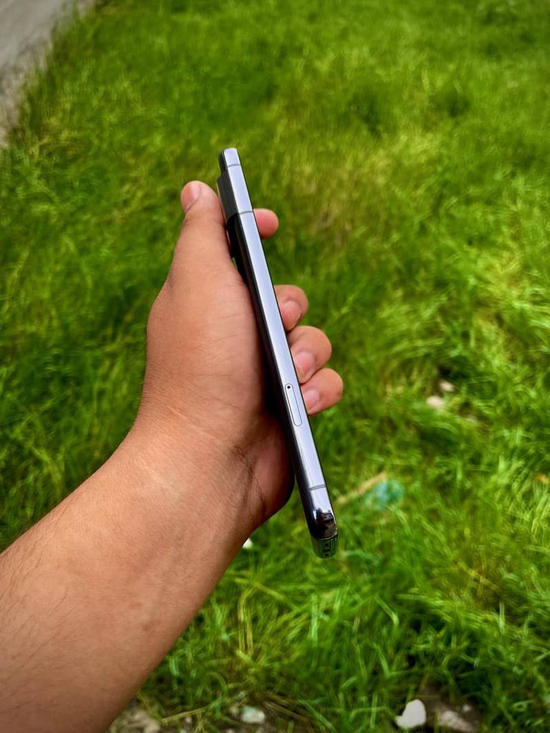 Google Pixel 8 Pro 6