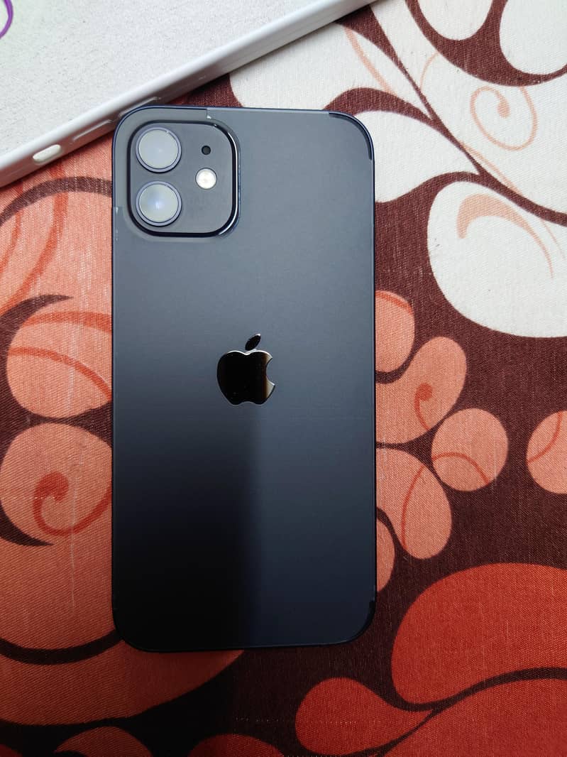 Apple iPhone 12 0