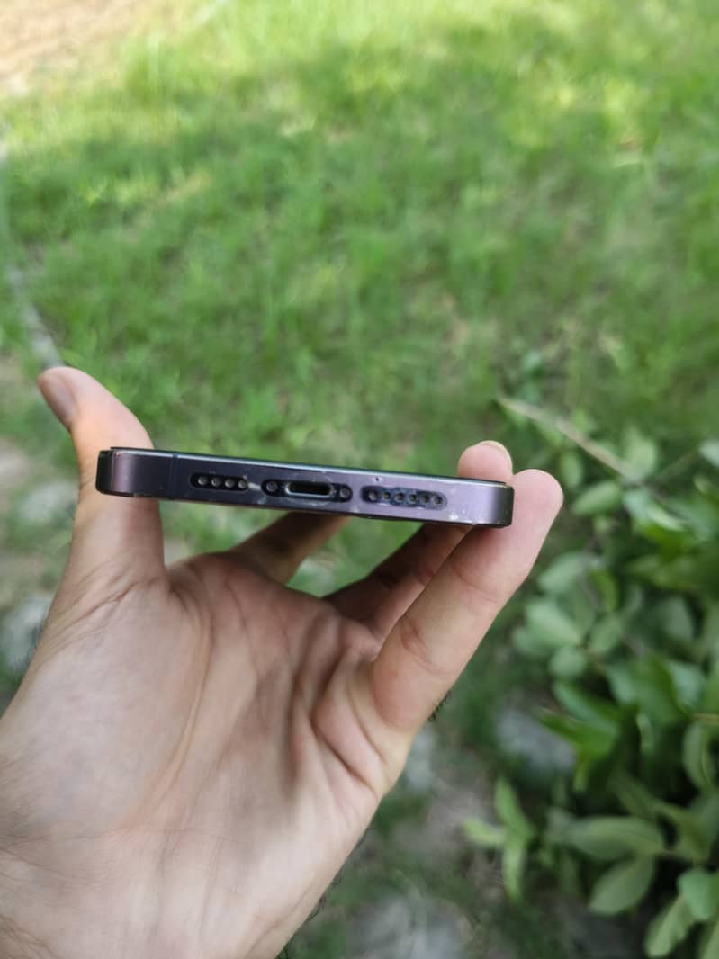 Apple iPhone 14 Pro Max 4