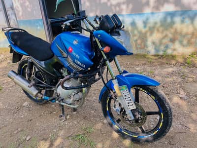 YAMAHA YBR 125