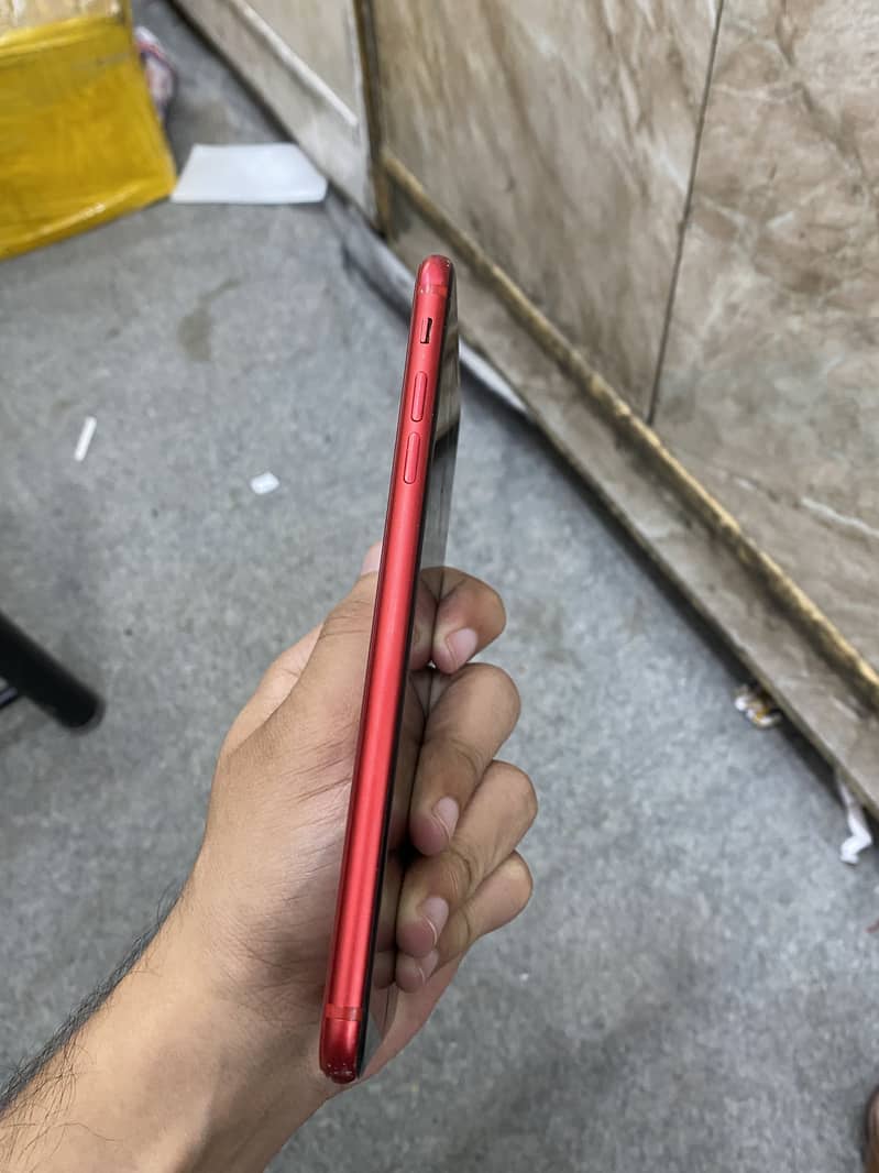 Apple iPhone 8 Plus 2
