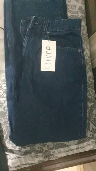 LAMA JEANS
