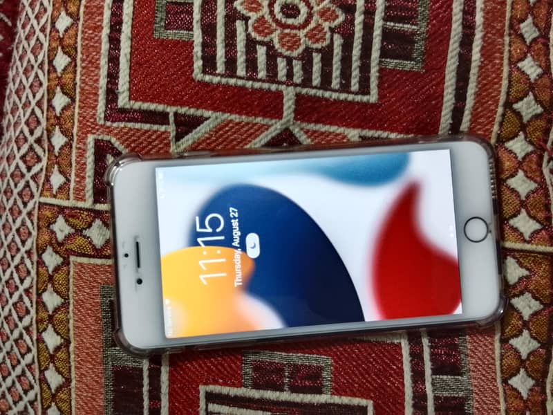 Apple iPhone 6S Plus 0