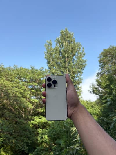 Apple iPhone 14 Pro