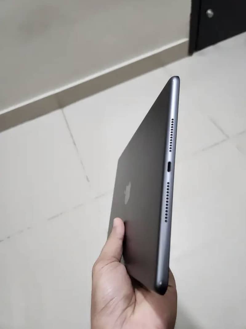 iPad 9th generation 256 GB 1