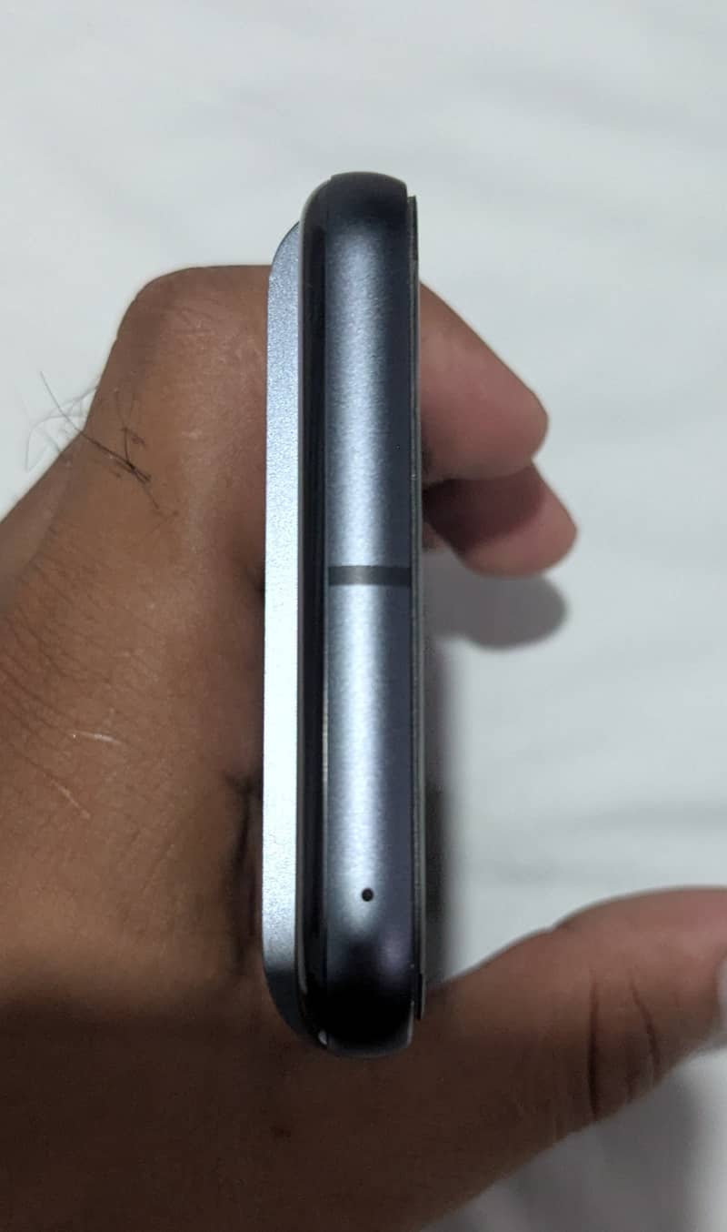 Google Pixel 8 3