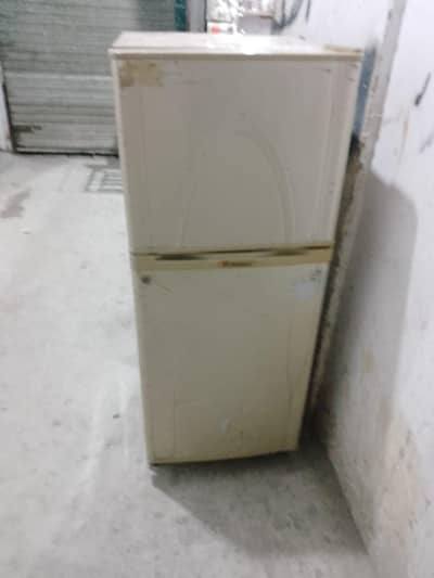 Refrigerator for sale