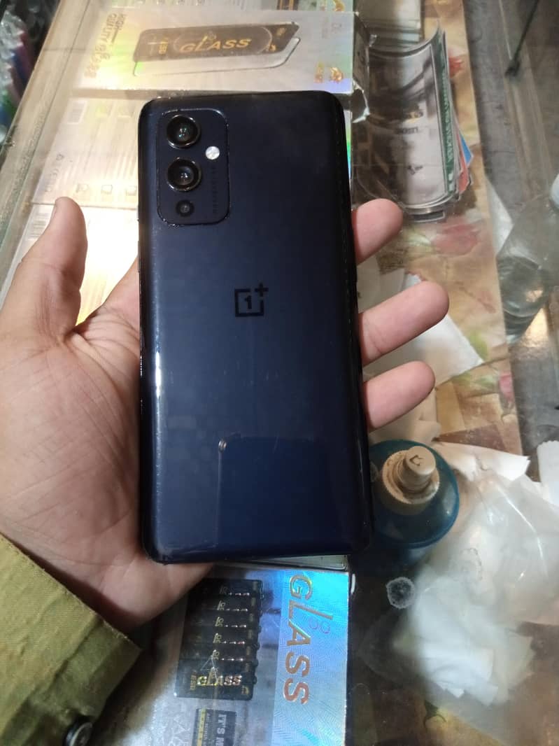 One Plus 9 4