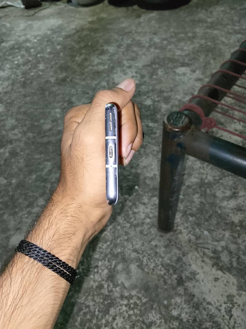 One Plus 9 Pro 4