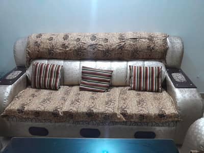 7 seater sofa set and table