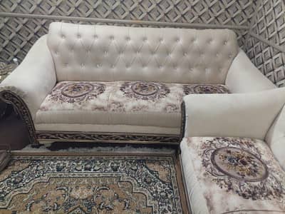 New condition sofa set urgent sale