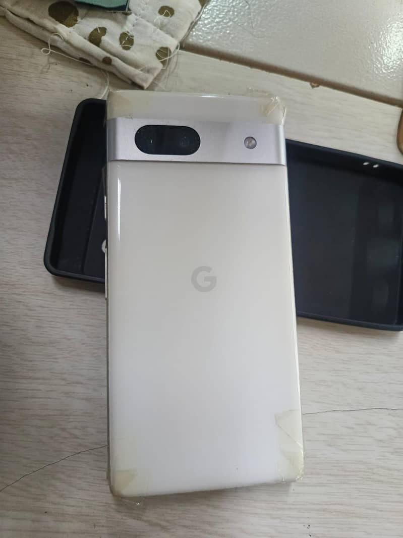 Google Pixel 7a 1