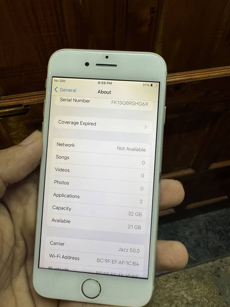 Apple iPhone 7 0