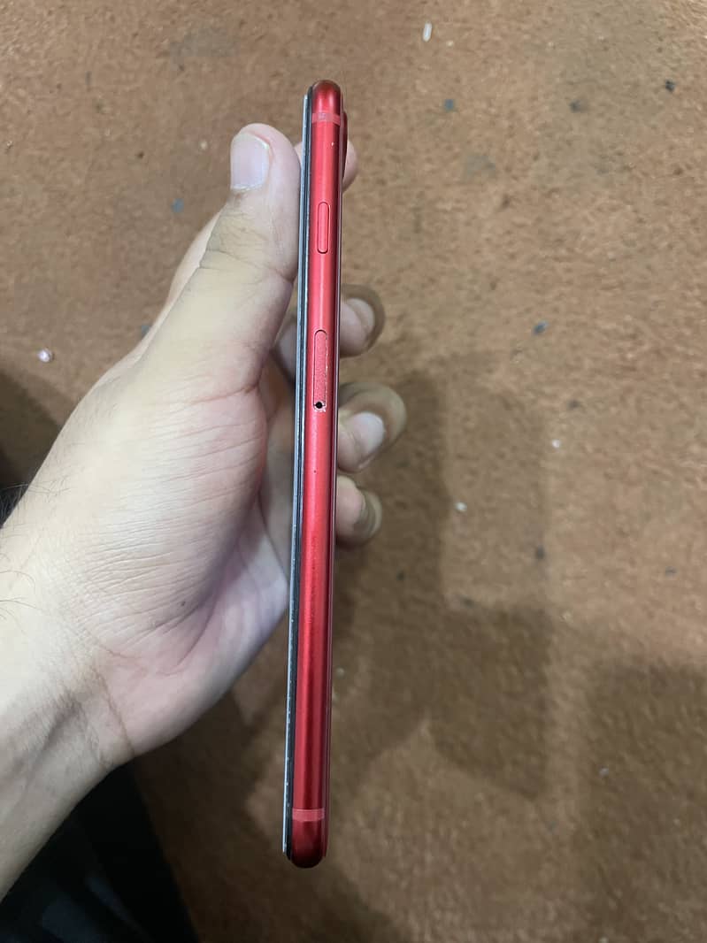 Apple iPhone 8 Plus 2