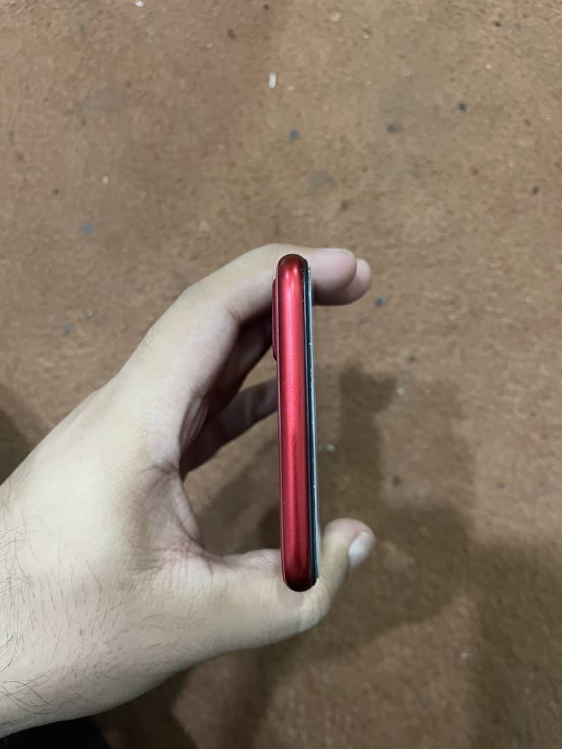 Apple iPhone 8 Plus 5
