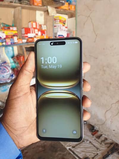 Tecno Spark Go 2 For Sale - 120Hz Smooth Display - Neat & Clean