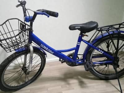 Blue Bicycle for Sale – Lightly Used good condition 