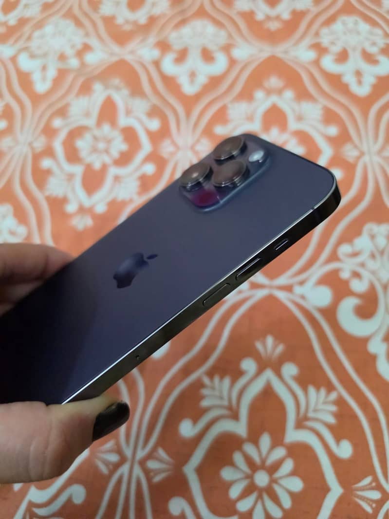 Apple iPhone 14 Pro Max 3