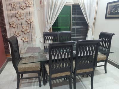 Dining Table 6 chairs