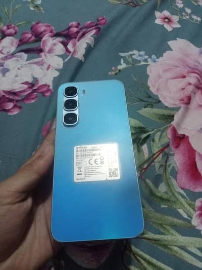 infinix hot 60 pro 6, 7 Storage 8+8 , 128gb warranty 9 month hau