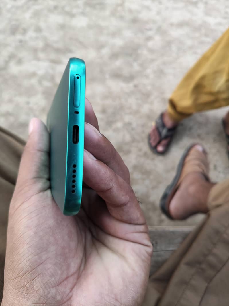 Tecno camon 50 pro 4