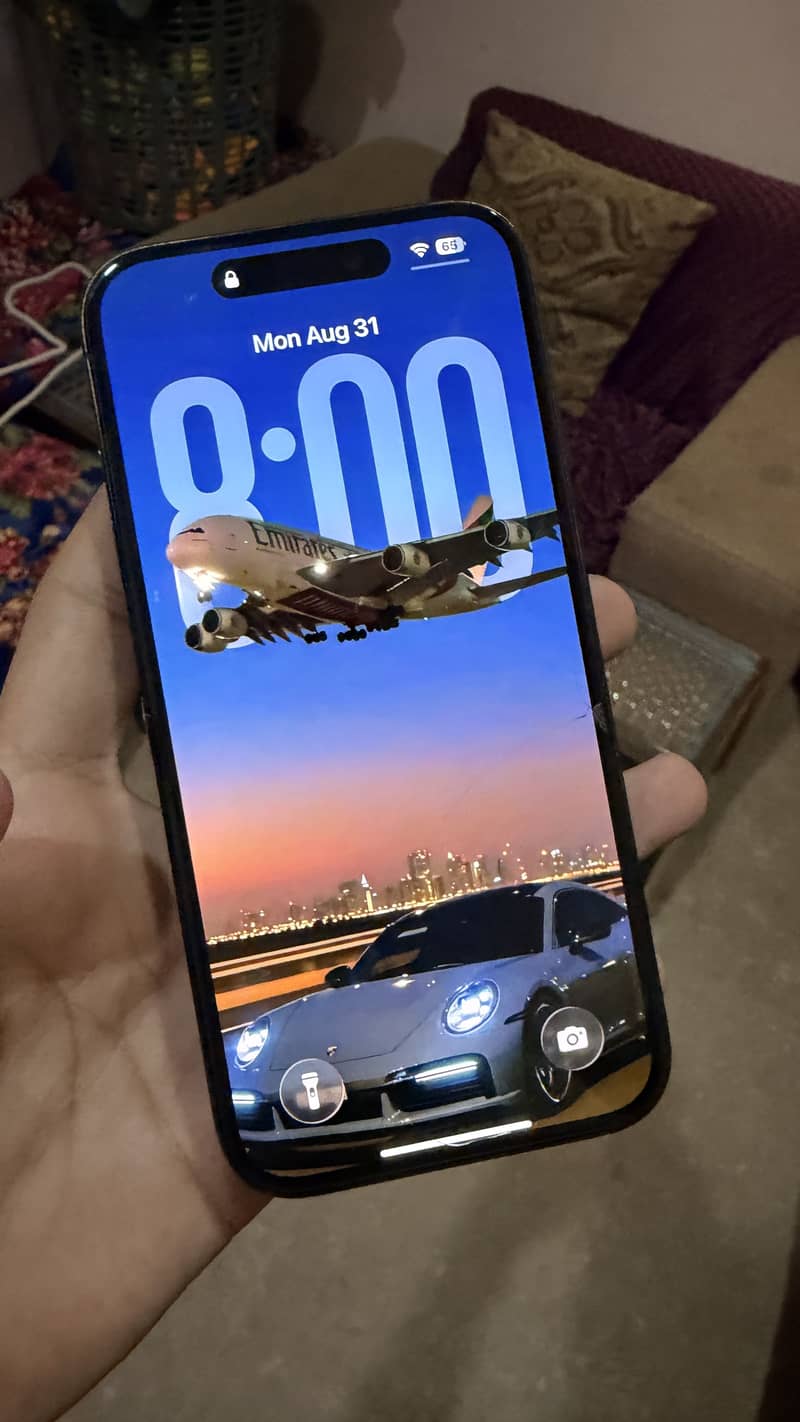 Apple iPhone 15 Pro 3