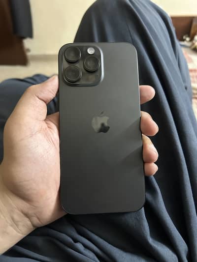Apple iPhone 16 Pro Max