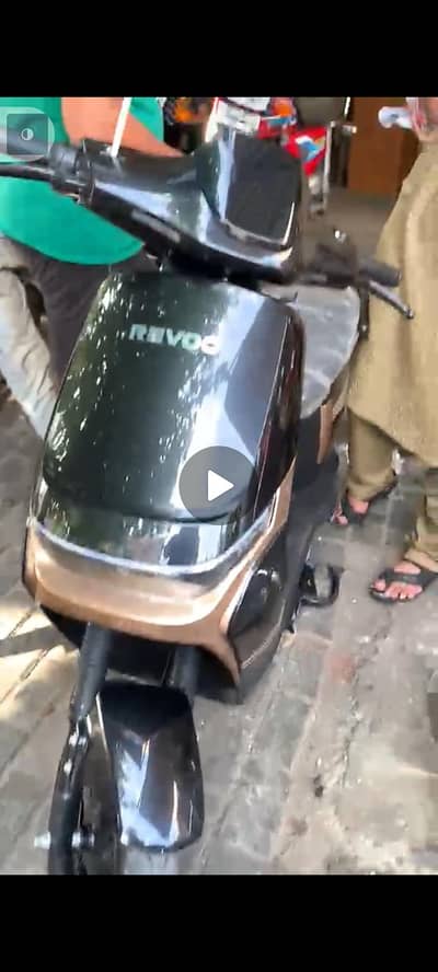 revoo electric scooty urgently sale