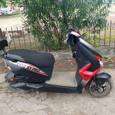 evee S1 pro for sale model 2025 all bike okay new condition