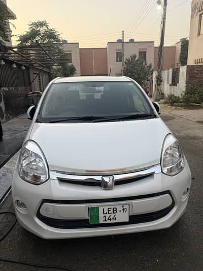 Toyota Passo 2015